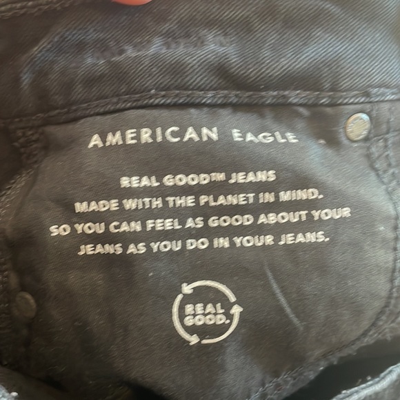 American Eagle size 2 jeans - Picture 2 of 3